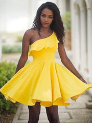 A-Line/Princess One-Shoulder Short/Mini Satin Homecoming Dresses With Ruffles