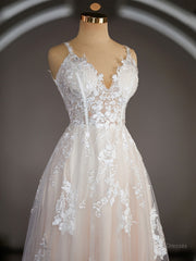 A-Line/Princess V-neck Sweep Train Lace Wedding Dresses with Appliques Lace