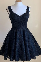 A Line Short Navy Blue Lace Homecoming Dress