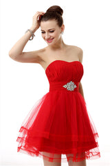 Crystals Red Short Homecoming Dresses