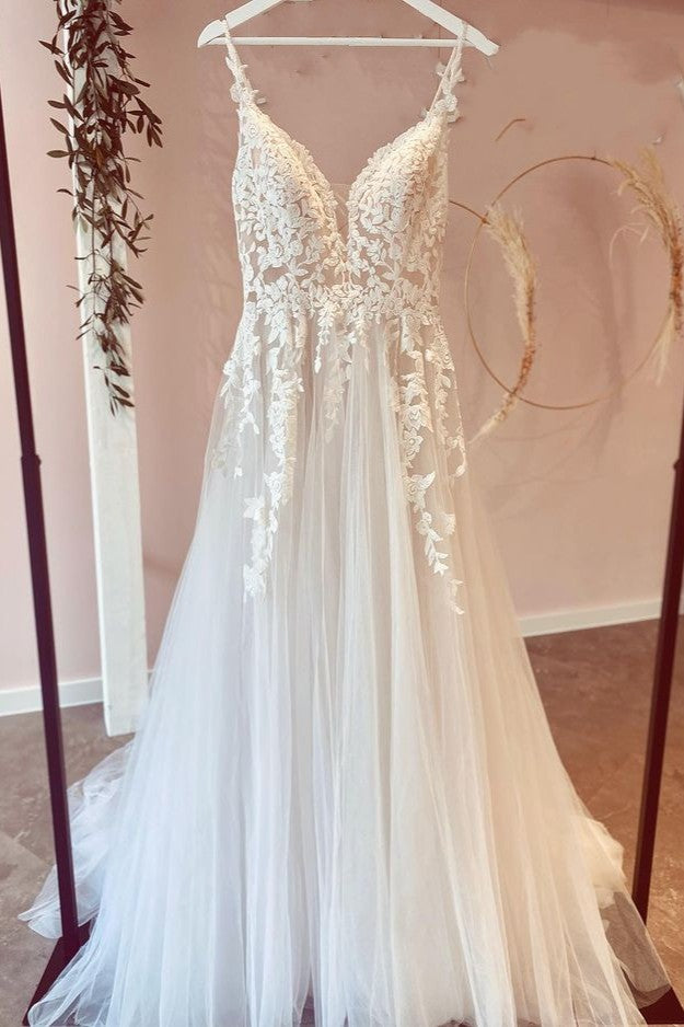 Long A-Line Tulle Sweetheart Appliques Lace Wedding Dress