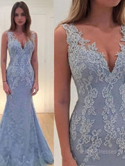 Trumpet/Mermaid V-neck Sweep Train Lace Prom Dresses With Appliques Lace